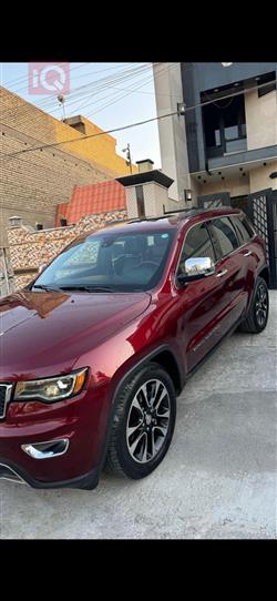 جیپ گراند شیرۆکی